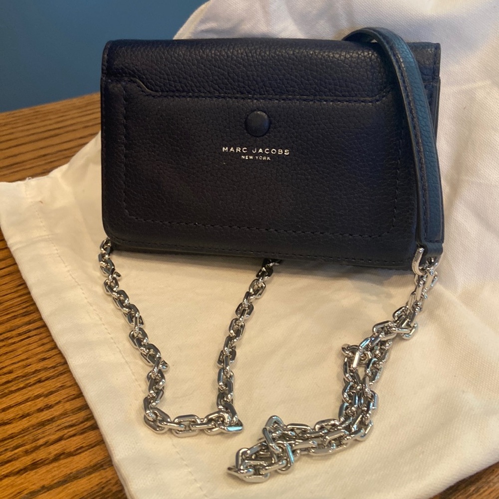 Marc Jacobs New York Navy Leather Crossbody Wallet
